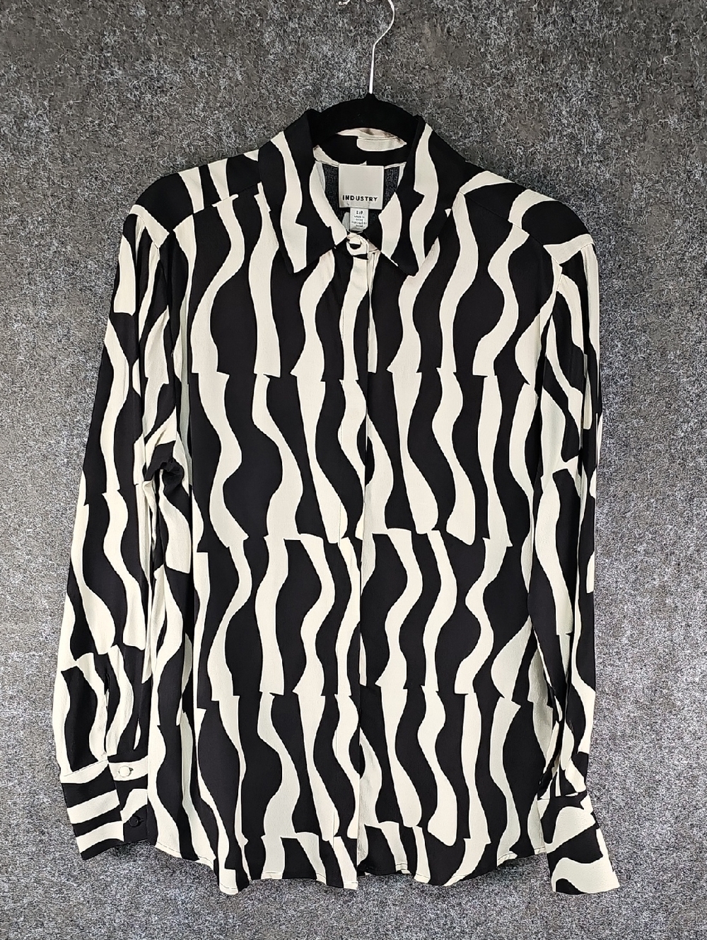 Industry Abstract Print Button Up, Cream Black, Size Small, NEW